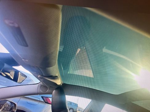 Used 2020 Tesla Model 3 Standard Range image 10