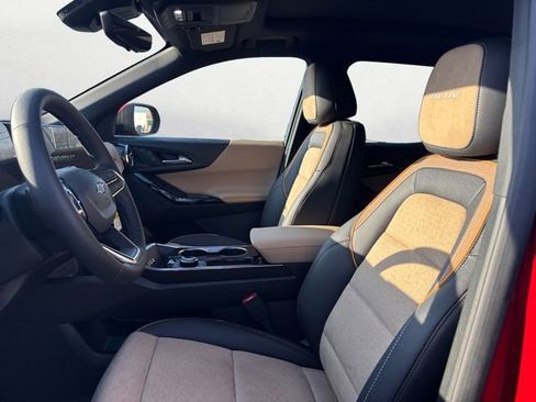 New 2026 Chevrolet Equinox ACTIV w/ Convenience Package III image 9