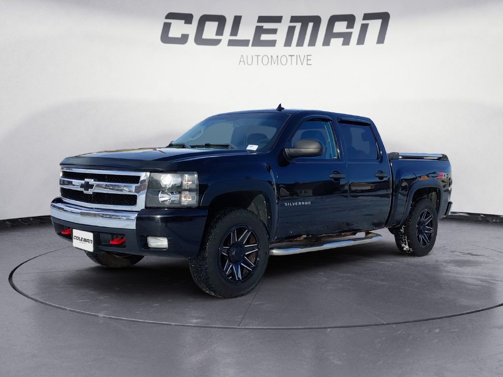 Used 2011 Chevrolet Silverado 1500 LT w/ All-Star Edition AWD/4WD image 1