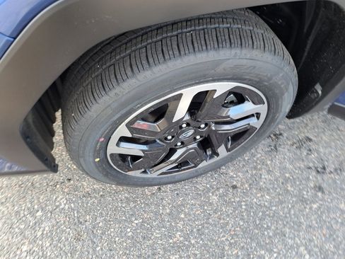 New 2025 Subaru Forester Premium image 18