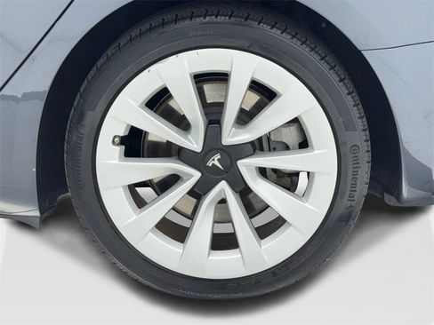 Used 2023 Tesla Model 3 Standard Range image 58