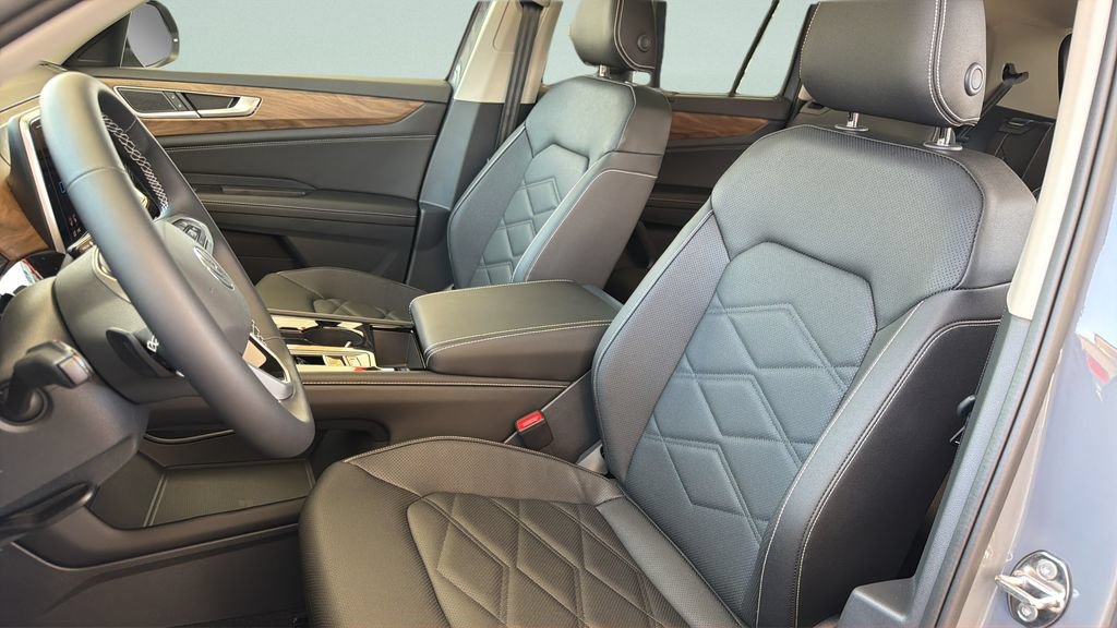 New 2026 Volkswagen Atlas SE FWD image 29