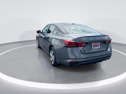 Certified 2025 Nissan Altima 2.5 S FWD image 6