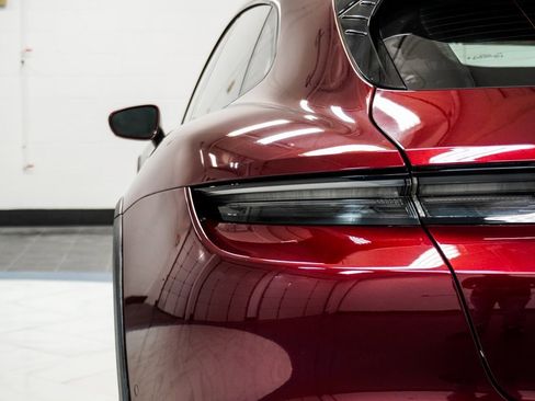 Used 2022 Porsche Taycan 4 Cross Turismo image 14