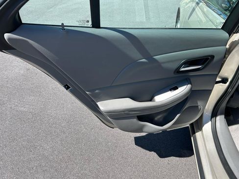 Used 2014 Chevrolet Malibu LS w/ Protection Package FWD image 21