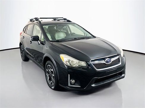 Used 2016 Subaru Crosstrek 2.0i Limited w/ Popular Package #2 image 1