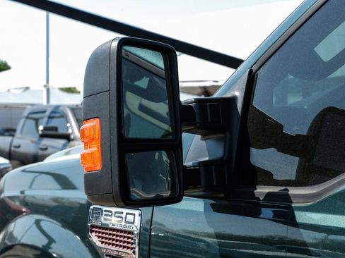 Used 2008 Ford F350 Lariat image 44