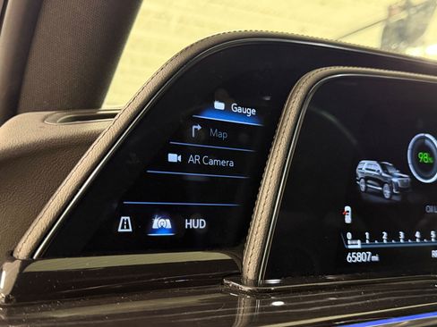 Used 2023 Cadillac Escalade Sport AWD/4WD image 33