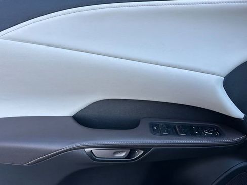 Used 2024 Lexus RX 350 w/ Convenience Package image 10