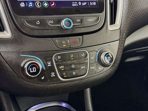 Used 2023 Chevrolet Malibu LT FWD image 16