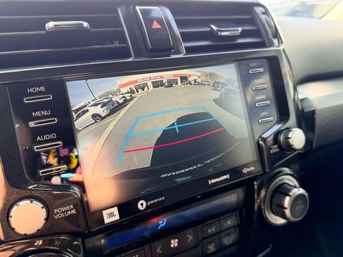 Used 2020 Toyota 4Runner TRD Pro AWD/4WD image 21