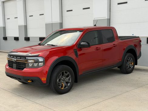 Used 2024 Ford Maverick Tremor w/ Tremor Off-Road Package AWD/4WD image 2