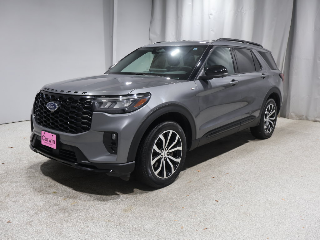 Used 2025 Ford Explorer ST-Line AWD/4WD image 5