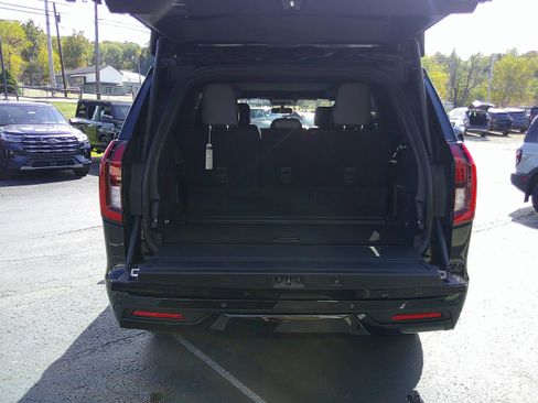 New 2025 Ford Expedition Tremor image 33