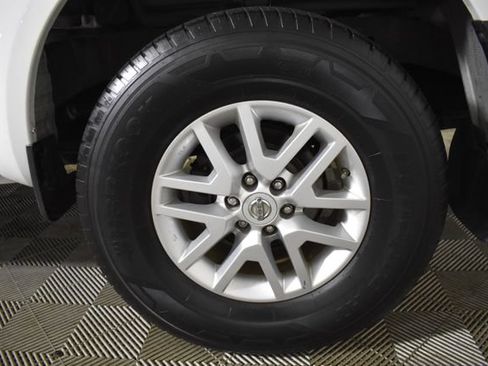 Used 2019 Nissan Frontier SV AWD/4WD image 28