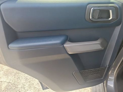 Used 2023 Ford Bronco Outer Banks w/ Sasquatch Package AWD/4WD image 14