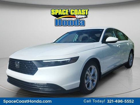 New 2026 Honda Accord LX image 10