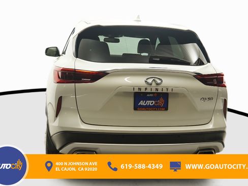 Used 2019 INFINITI QX50 Essential w/ Sensory Package FWD image 15