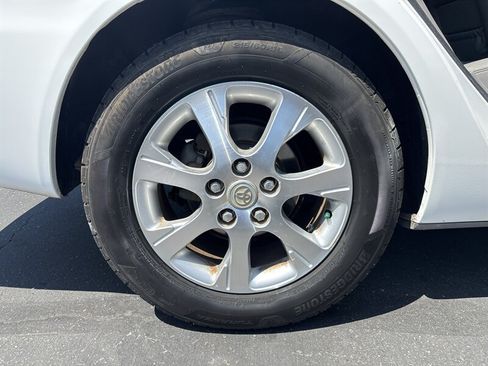 Used 2005 Toyota Camry XLE FWD image 27