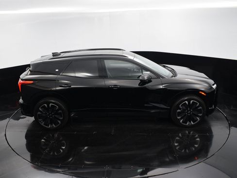 New 2025 Chevrolet Blazer EV RS RWD image 30