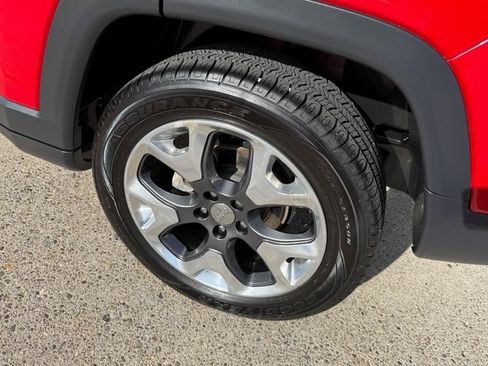 Used 2019 Jeep Compass Limited image 23