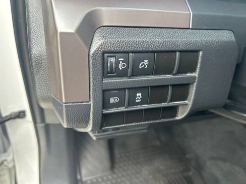 Used 2024 Toyota Tacoma SR5 RWD image 35