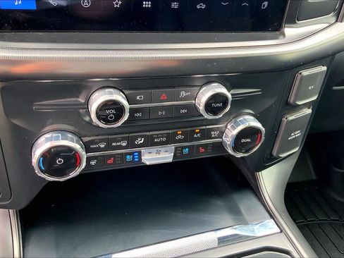 Certified 2025 Ford F150 Lariat AWD/4WD image 34
