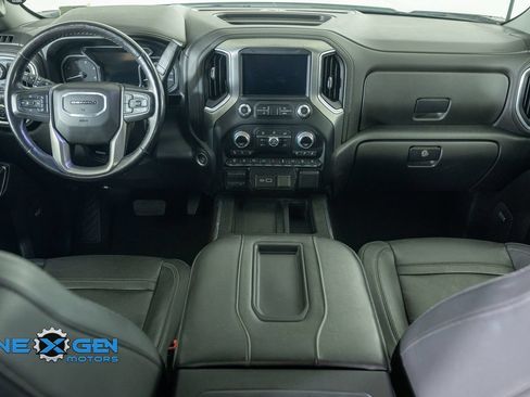 Used 2022 GMC Sierra 3500 Denali w/ Technology Package AWD/4WD image 33
