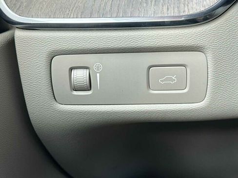 Used 2021 Volvo XC60 T5 Inscription w/ Advanced Package image 35