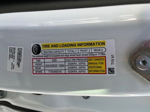 Used 2023 Acura MDX SH-AWD w/ Advance Package image 13