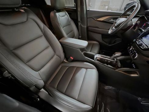 Used 2021 Chevrolet TrailBlazer ACTIV w/ Convenience Package image 31