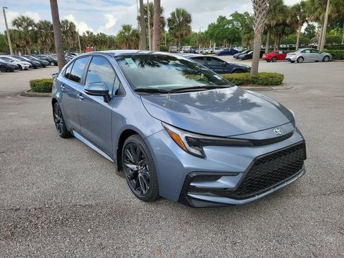 New 2026 Toyota Corolla SE FWD image 2