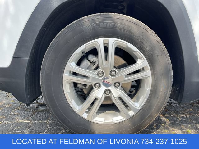 Certified 2024 GMC Terrain SLE w/ LPO, Floor Liner Package FWD image 31