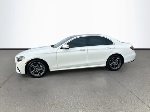 Used 2023 Mercedes-Benz E 350 4MATIC Sedan w/ Premium Package image 4