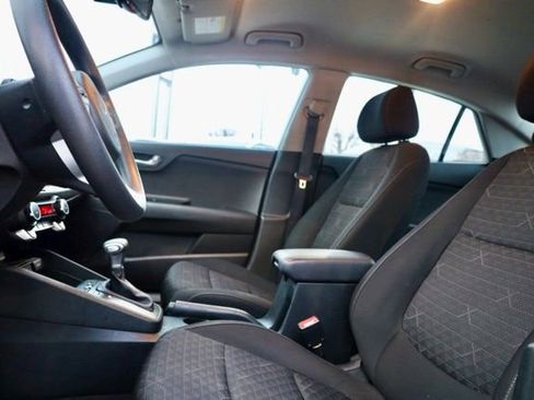 Used 2023 Kia Rio S w/ Technology Package image 16