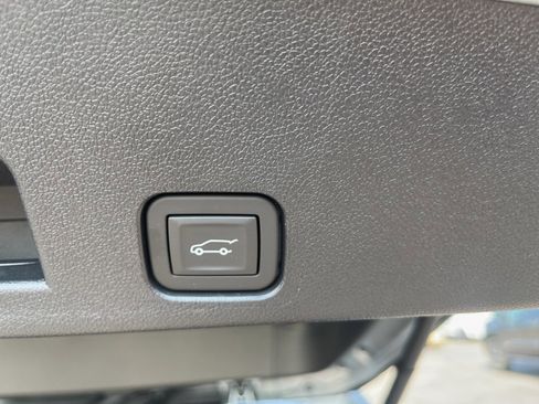 New 2026 Buick Enclave Avenir w/ Super Cruise Package image 8