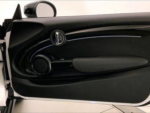 Certified 2023 MINI Cooper S image 25