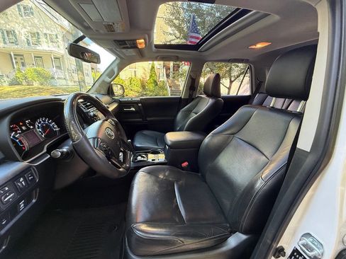 Used 2019 Toyota 4Runner Limited image 8