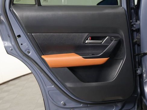 Used 2025 MAZDA CX-50 Meridian Edition image 13