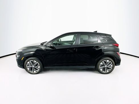 Used 2023 Hyundai Kona SE w/ Cargo Package image 4