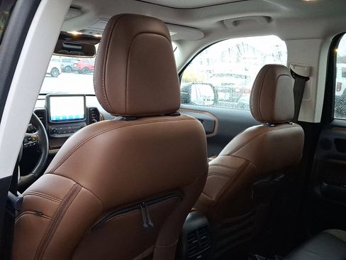 Certified 2023 Ford Bronco Sport Outer Banks w/ Tech Package image 12