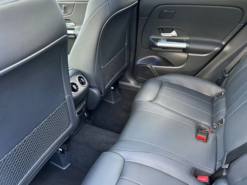 New 2026 Mercedes-Benz GLA 250 image 11