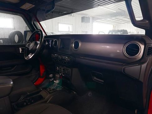 Used 2021 Jeep Wrangler Unlimited Sahara image 12