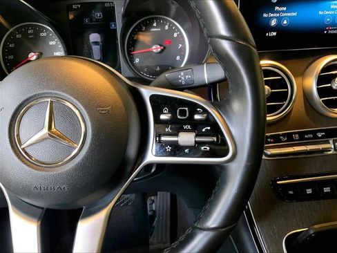 Used 2022 Mercedes-Benz GLC 300 4MATIC image 14