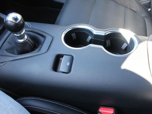 Used 2024 Ford Mustang GT Premium image 24