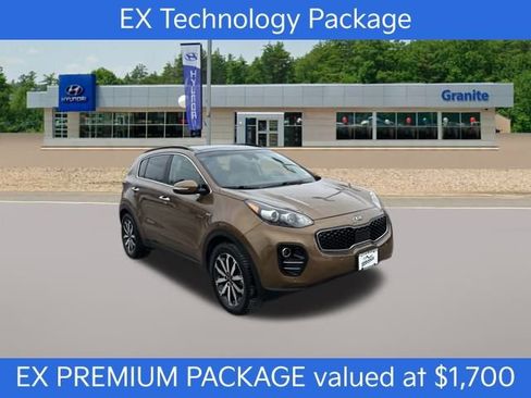Used 2018 Kia Sportage EX w/ EX Technology Package image 6