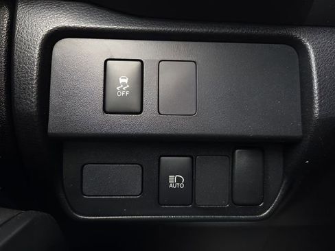 Used 2022 Toyota Tacoma SR image 19