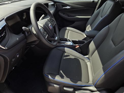 New 2026 Buick Encore GX Sport Touring FWD image 8