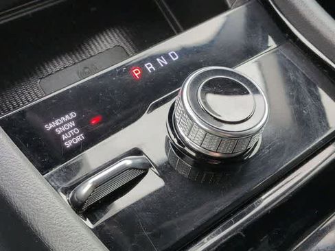 Used 2023 Jeep Grand Cherokee L Limited w/ Luxury Tech Group II image 34