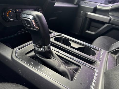 Used 2020 Ford F150 XLT w/ Equipment Group 302A Luxury AWD/4WD image 25